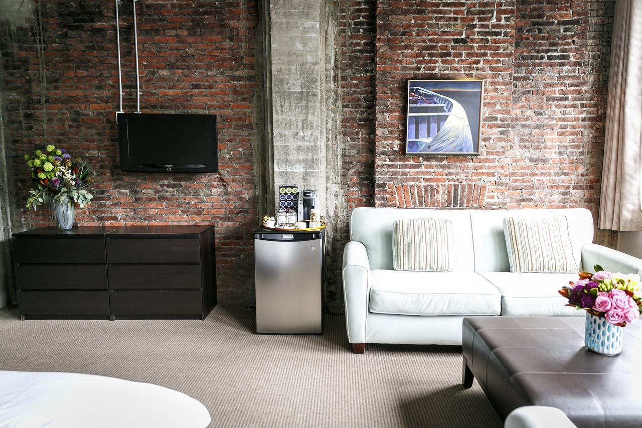 Blue On Water Hotel St. John's Luaran gambar